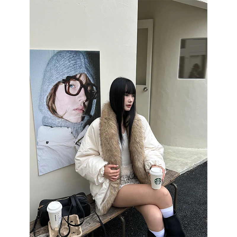 VENUIE【雪季重逢】高级感宽松慵懒可拆卸毛领保暖加厚羽绒服23972