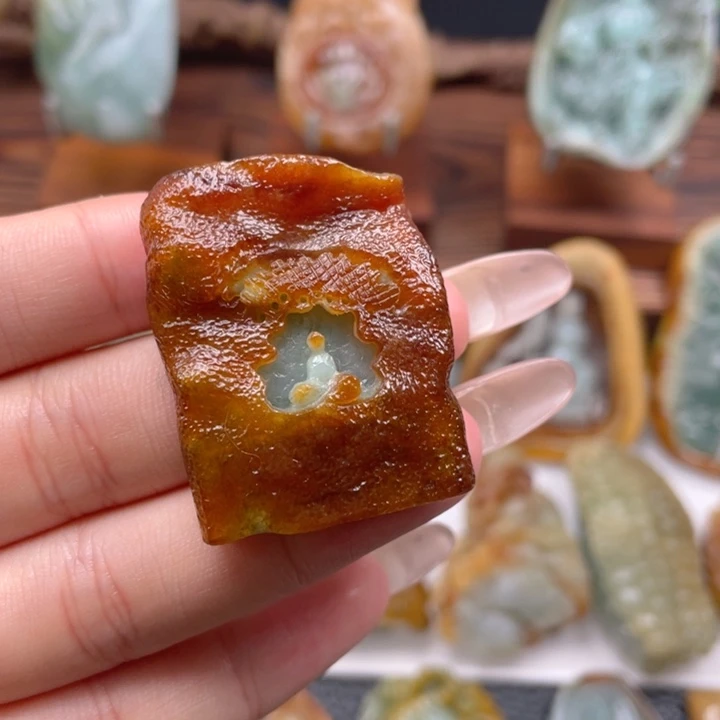 定制翡翠未镶嵌翡翠