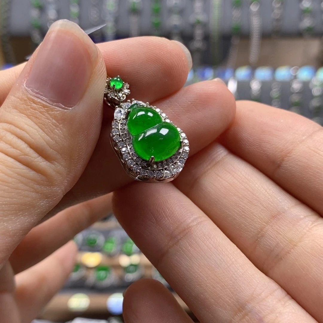 颈饰银S925镶嵌翡翠58号