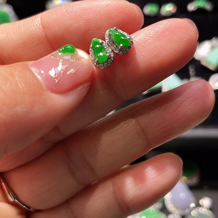 翡翠银S925镶嵌颈饰