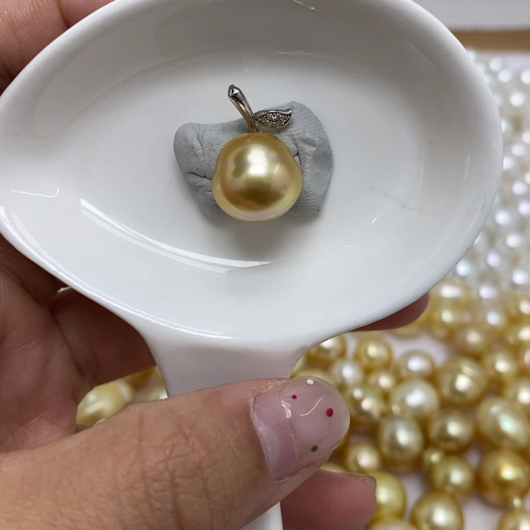 裸珠海水珍珠12.8