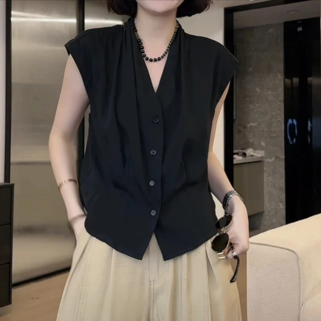 法式出行V领夏季大码胖MM无袖百搭单排扣衬衫纯欲多巴胺服装女