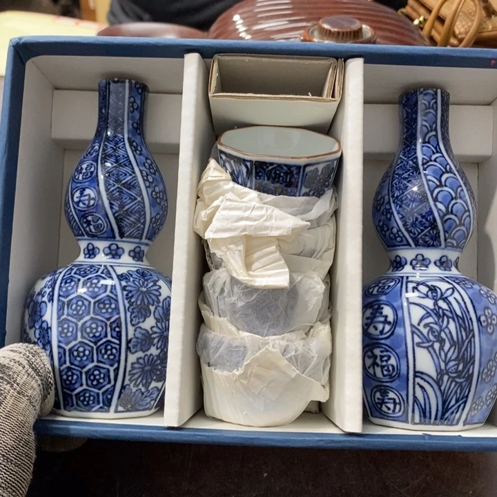 一套工艺品哈哈哈哈哈