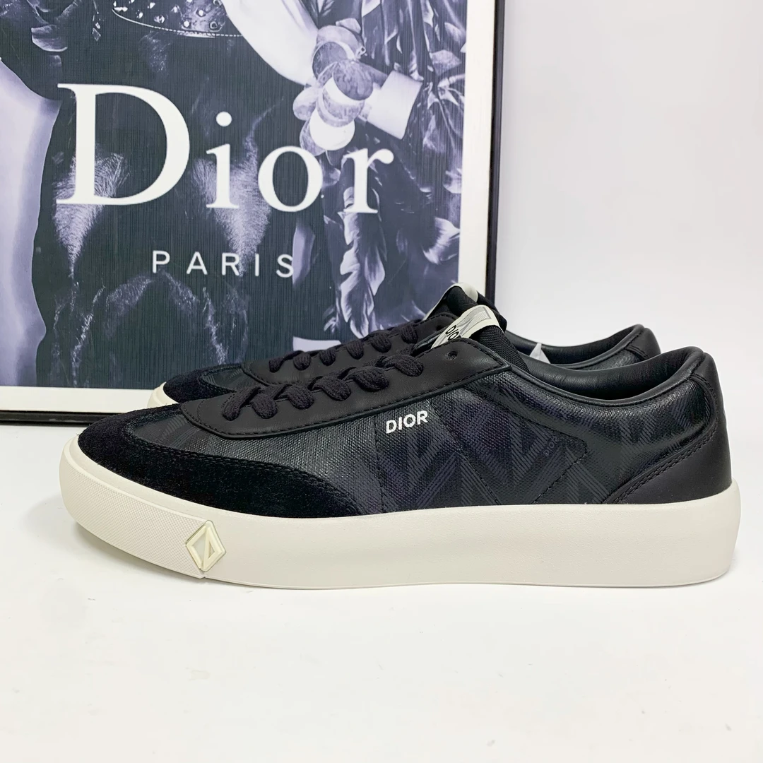 全新未使用 DIOR/迪奥 迪奥B101系列黑色皮面CD格纹板鞋厚底经典