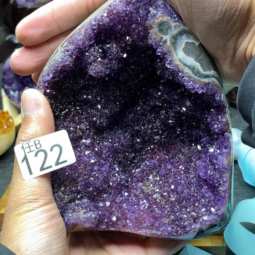 水晶大型摆件（非配饰）未镶嵌