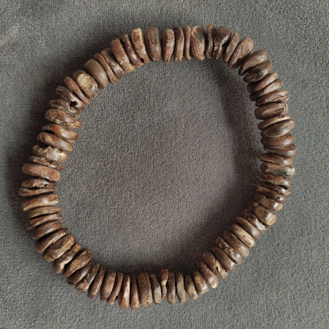 沉香加里曼丹碳化软油沉水沉香手串C823片珠单圈（7.8）多样性发1