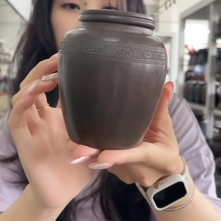 钦州坭兴陶茶叶罐二两装