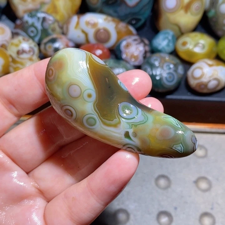 未镶嵌玛瑙/玉髓珠宝半成品6