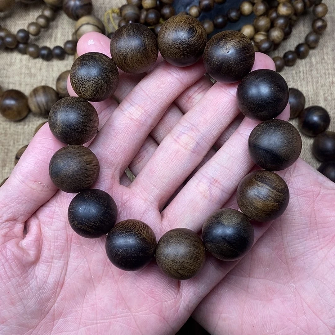 沉香手串越南芽庄白棋楠1.8高货瘤疤