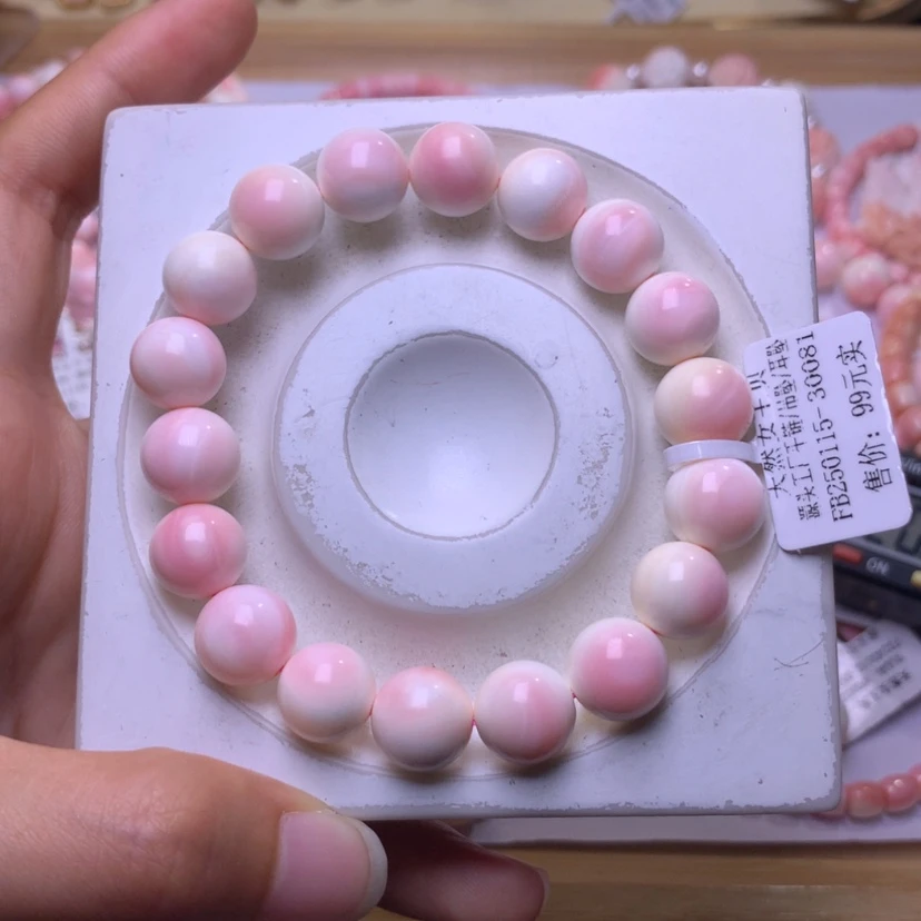 【闪购商品】查罗石颈饰合金福利