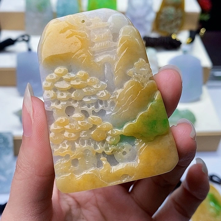颈饰未镶嵌翡翠叮*猫翡翠