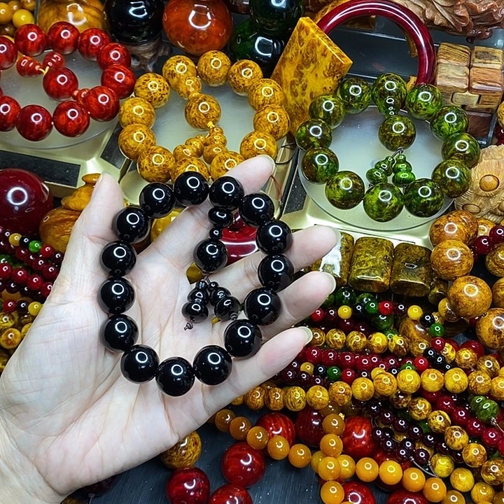 松木琥珀木文玩手串