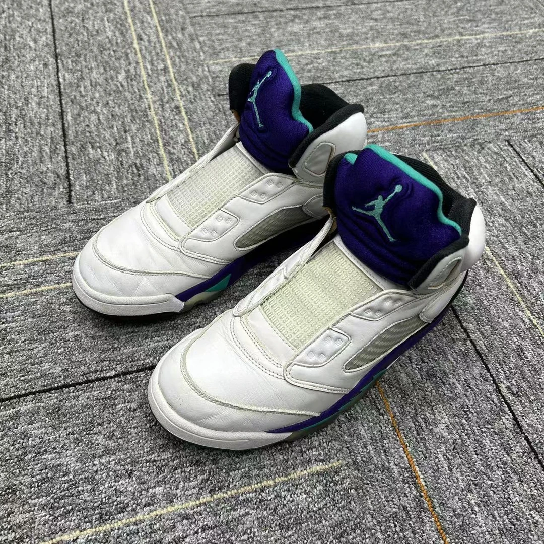 41码 AJ5 新鲜王子 复古篮球鞋/参考价2897