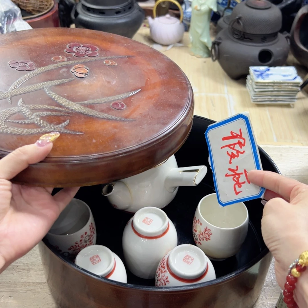 瓷片陶瓷的发展和艺术成就