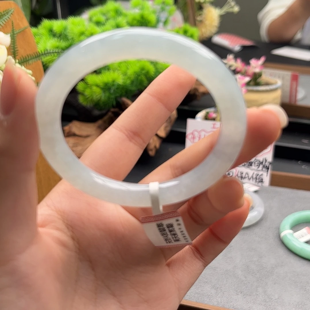 翡翠未镶嵌手镯51-52号47