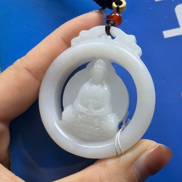 我***人和田玉未镶嵌挂件