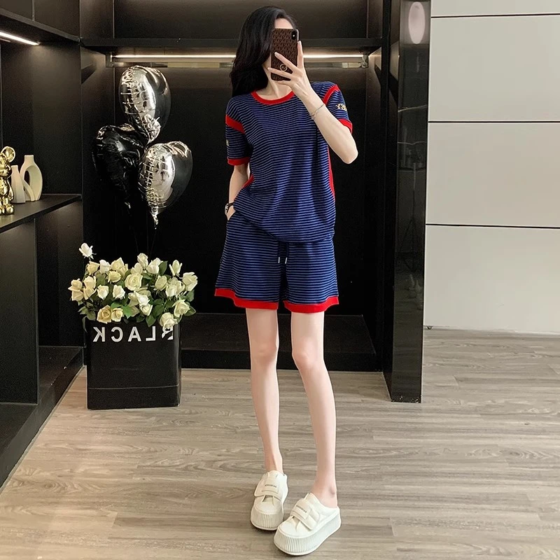蓝色条纹休闲短裤运动套装女夏季显瘦高级感撞色短袖薄款两件套装