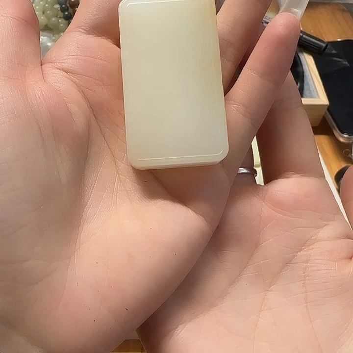和田玉（糖玉）未镶嵌珠宝半成品