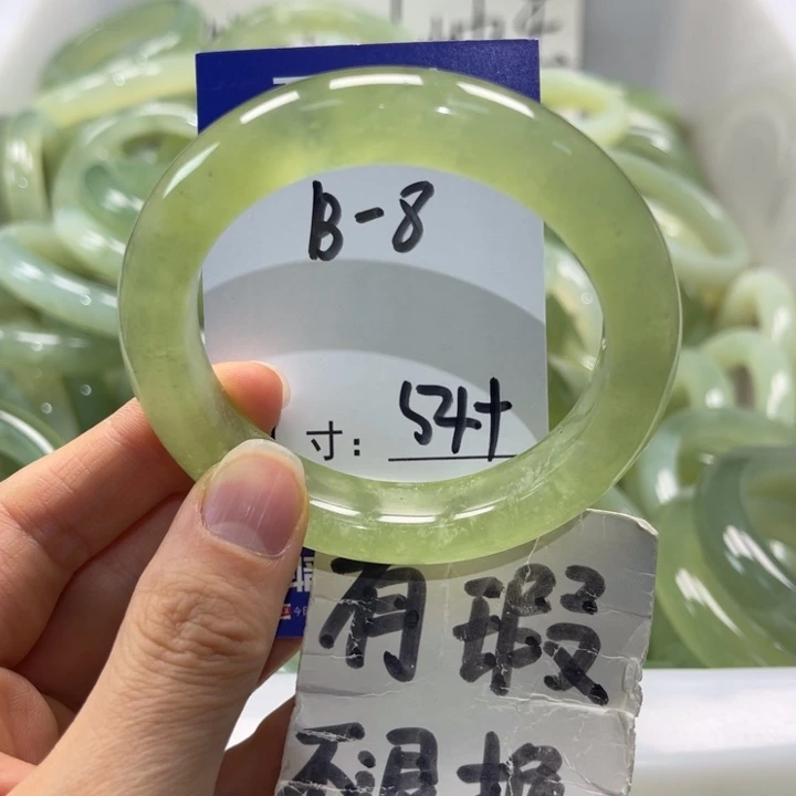 岫玉未镶嵌手镯手镯