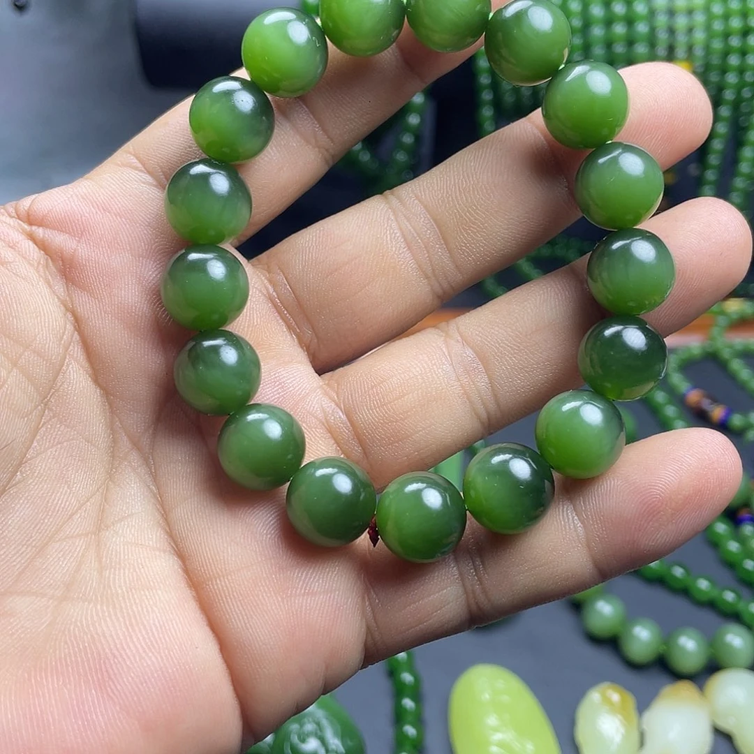 和田玉（碧玉）未镶嵌颈饰