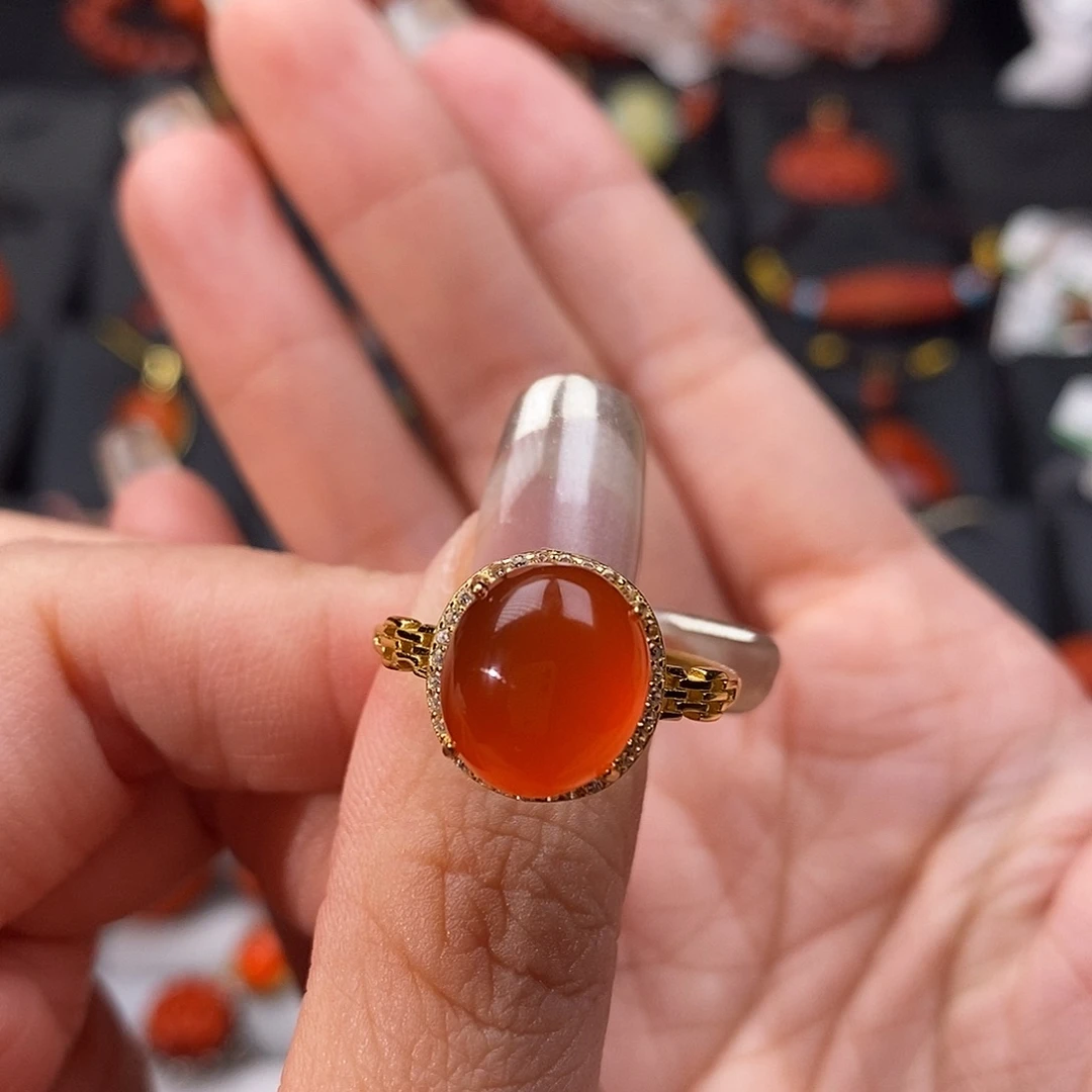 南红玛瑙银S925镶嵌云南保山冰红戒指