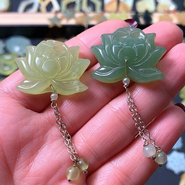 蛇纹石玉耳坠未镶嵌