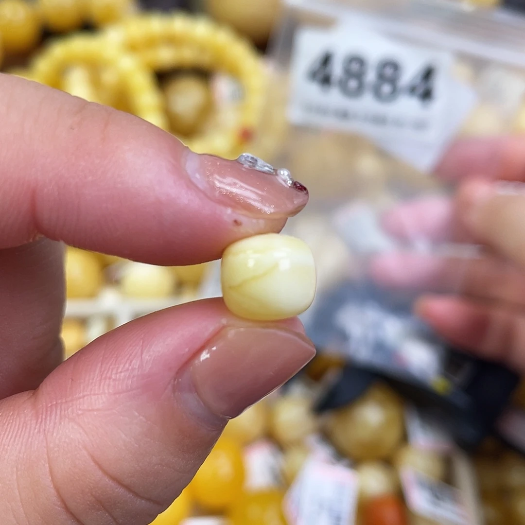 蜜蜡未镶嵌珠宝奇石9.5老型