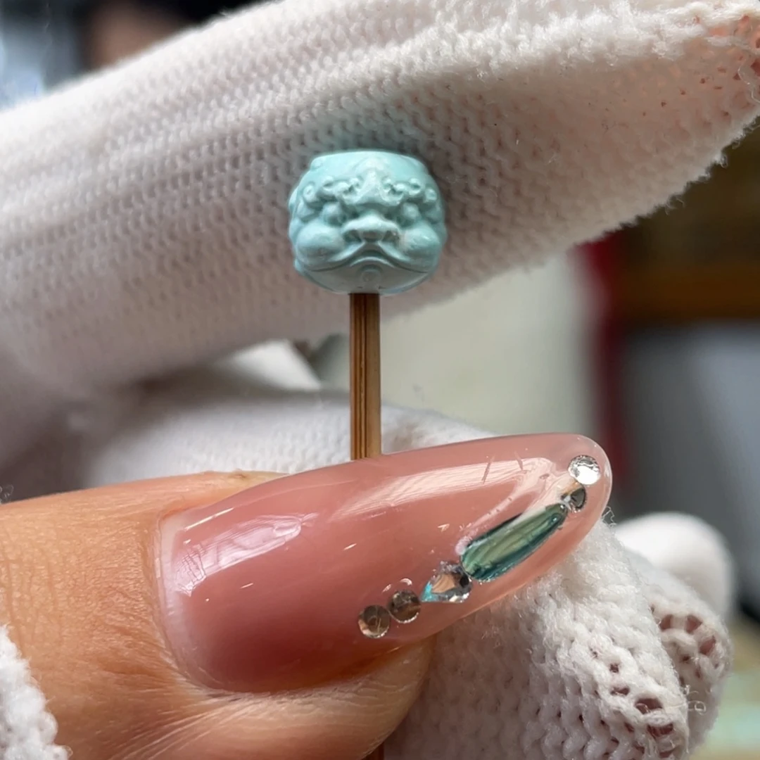 绿松石未镶嵌挂件