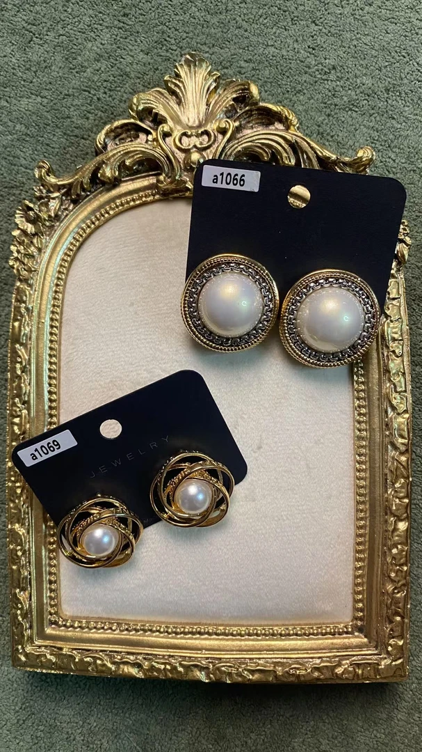 铜合金耳饰 【福利见面礼】百搭气质精致复古铜合金耳饰耳钉