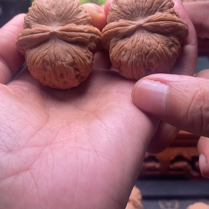 流***泊把件文玩核桃平谷元宝