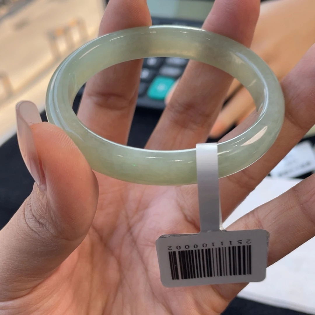 翡翠未镶嵌手镯53贵妃6