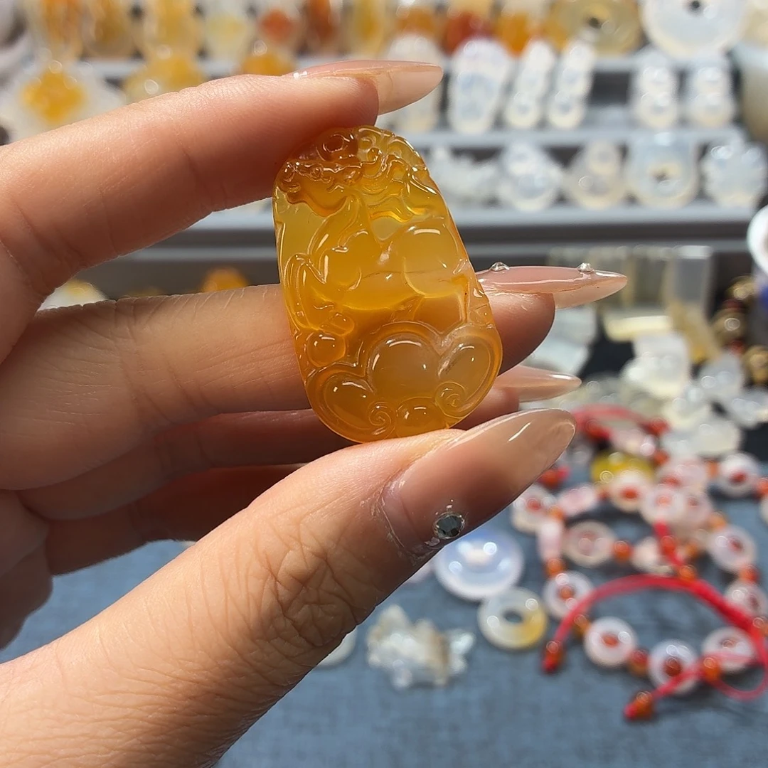 玛瑙/玉髓未镶嵌颈饰