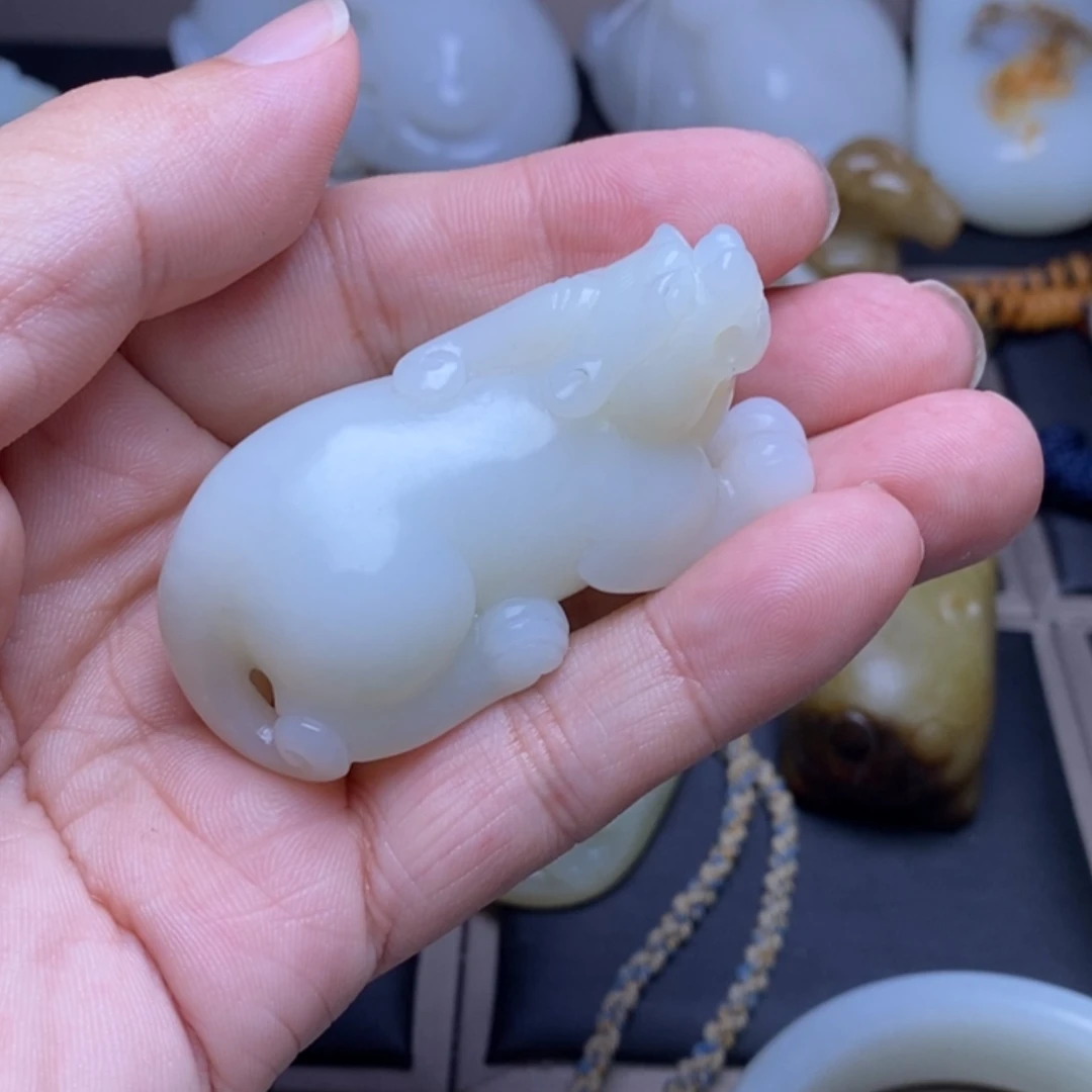 【闪购商品】和田玉未镶嵌颈饰滕****所