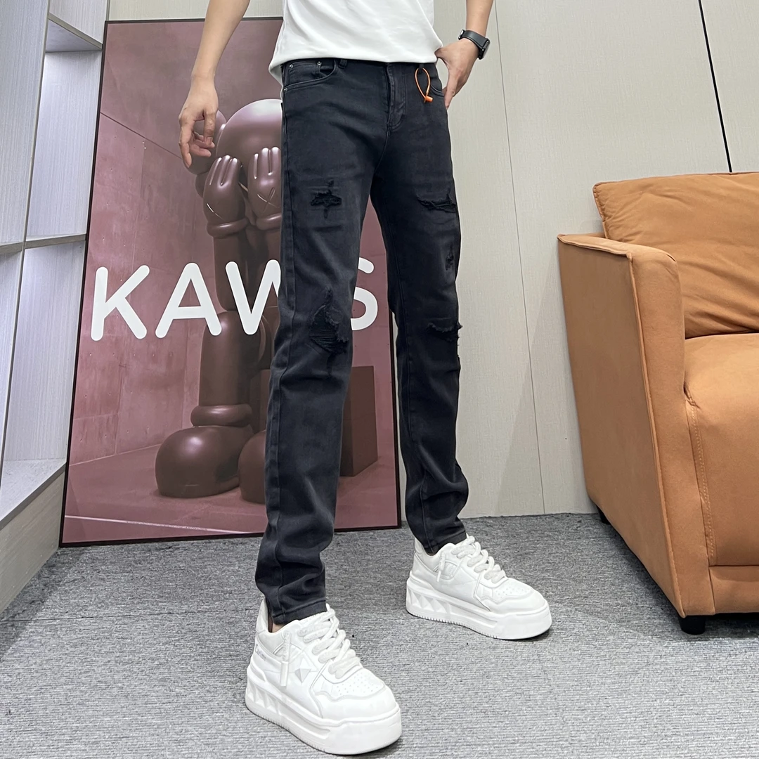 秋季新款高级感黑灰色假破洞潮流显瘦弹力舒适男士修身小脚牛仔裤