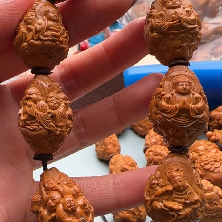 橄榄核手串雕刻工艺