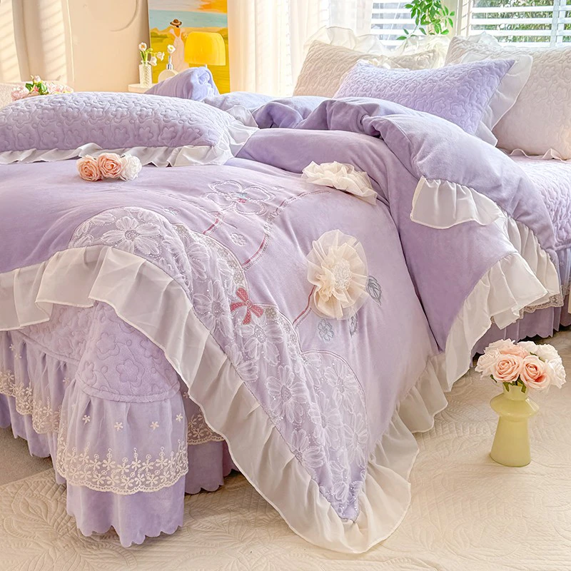 花边绣花牛奶绒四件套床盖款冬季加厚珊瑚绒被套床单高级感公主风