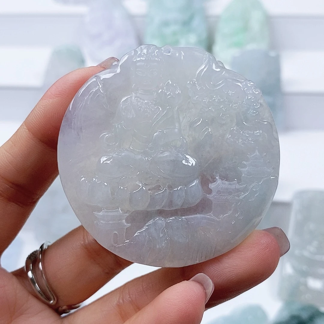 蒙***牛翡翠未镶嵌颈饰翡翠
