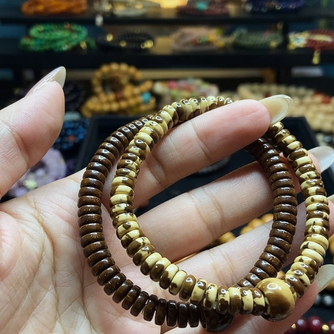 *****吊坠佛心果菩提果