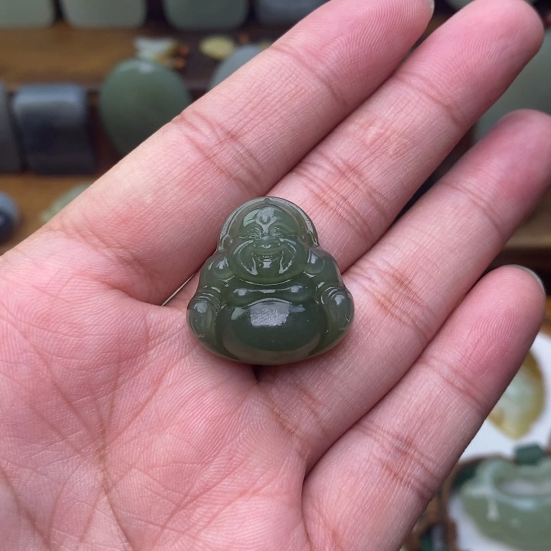 和田玉未镶嵌颈饰有包容介意慎拍