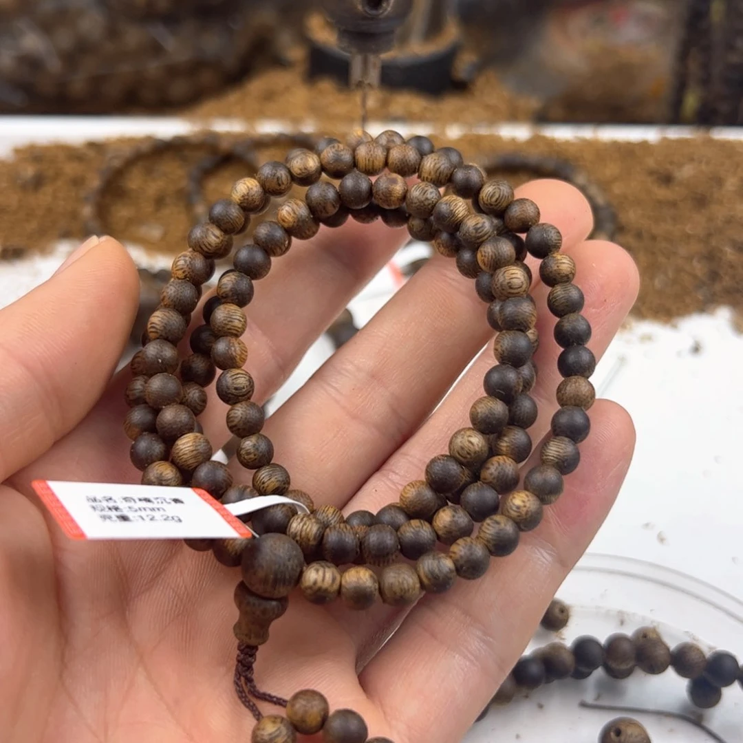 柠***片手串沉香圆珠多圈5mm