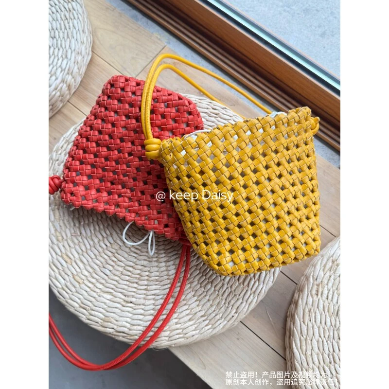 【柏林花事】头层牛皮手工编织水桶包夏日清新轻便小水桶