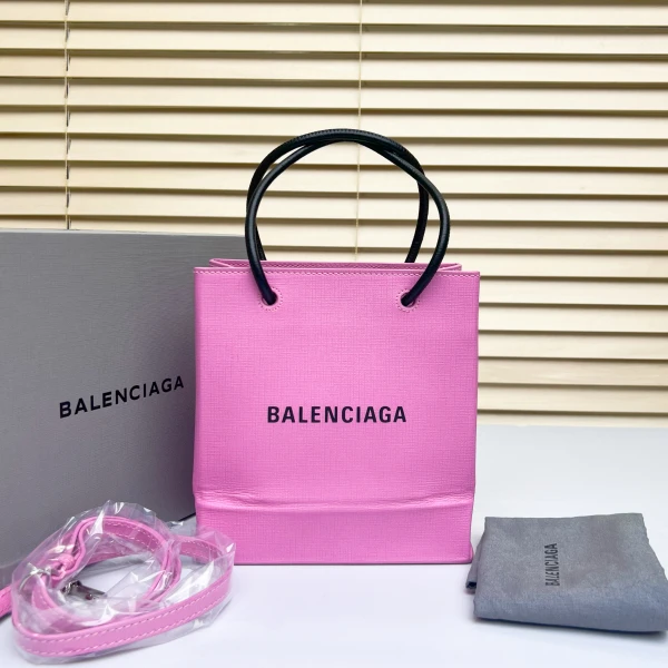 95新/包包/巴黎世家/250224LL0022