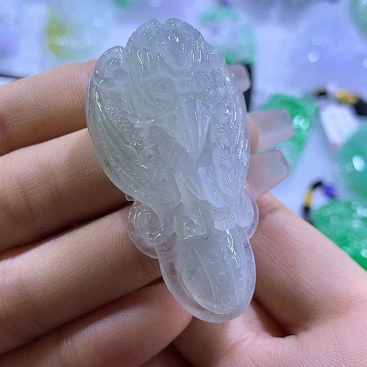 翡翠未镶嵌颈饰天然翡翠A货吊坠