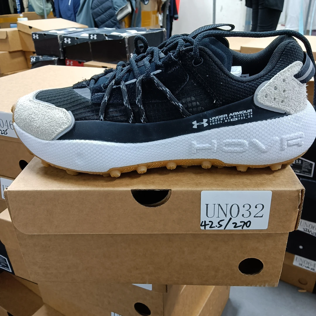 断码运动鞋-安德玛-UN032