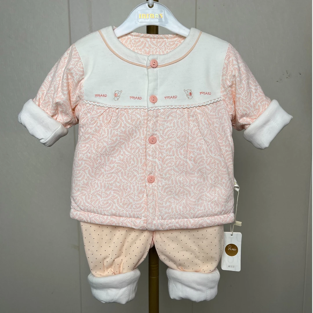 婴幼儿宝宝特价薄棉前开套装（裤子上衣颜色存在色差介意勿拍）