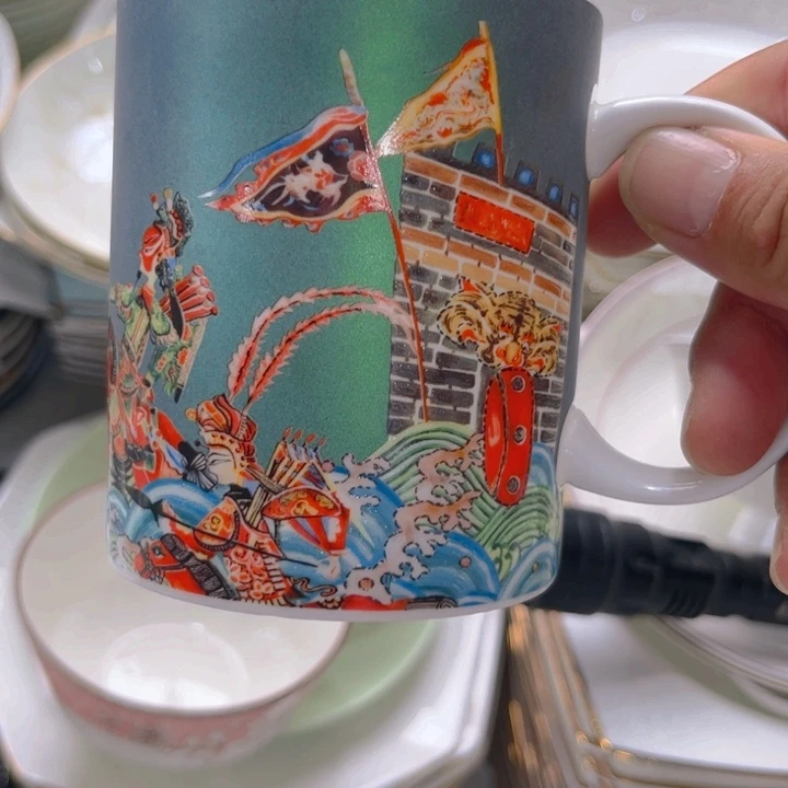 瓷片木兰杯子二个微瑕