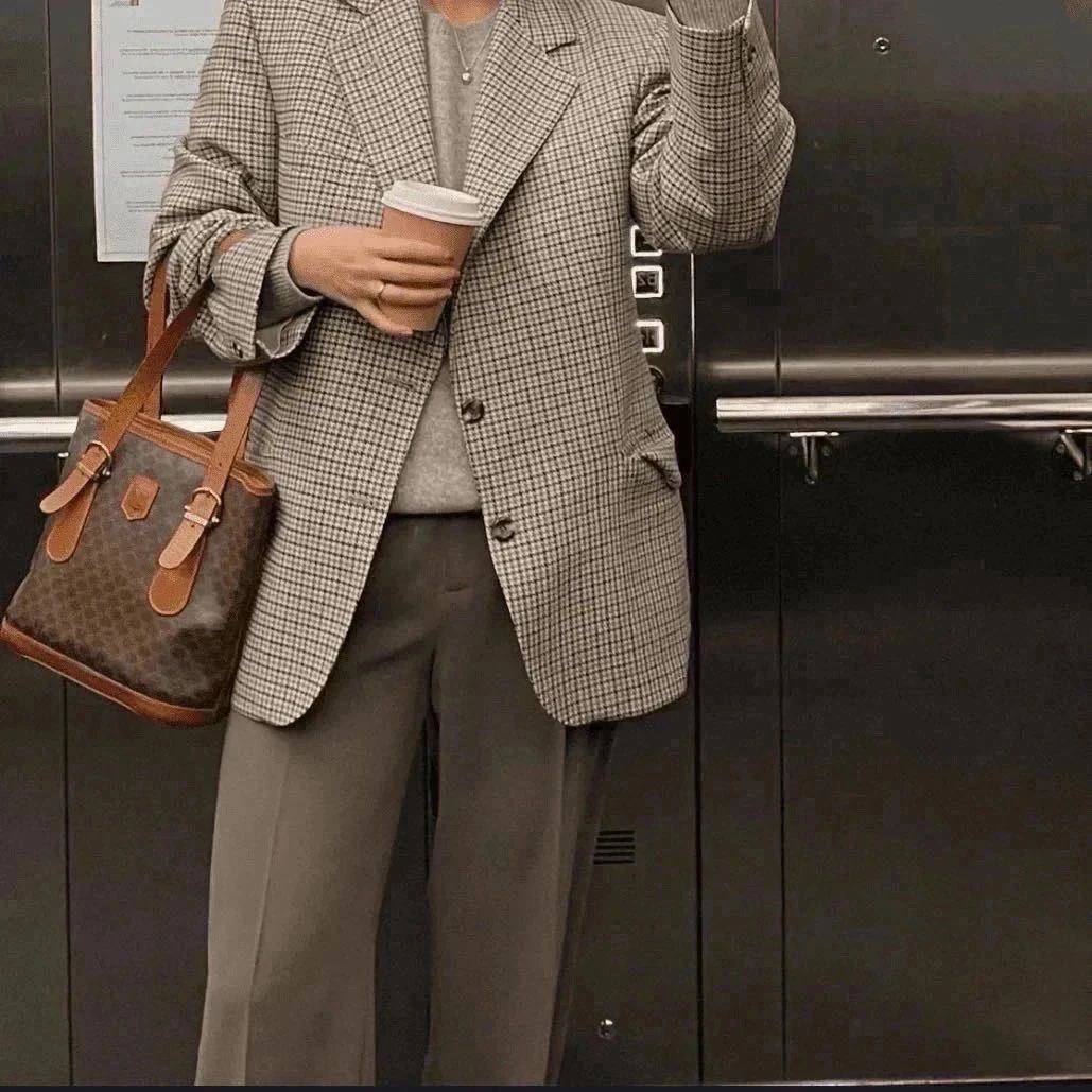 95新 Celine/思琳 8613433/老花发财桶配皮换新