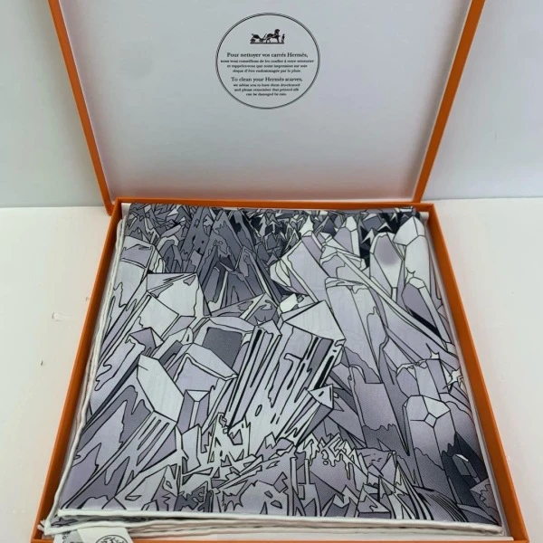 未使用/饰品/爱马仕/250529LL0021