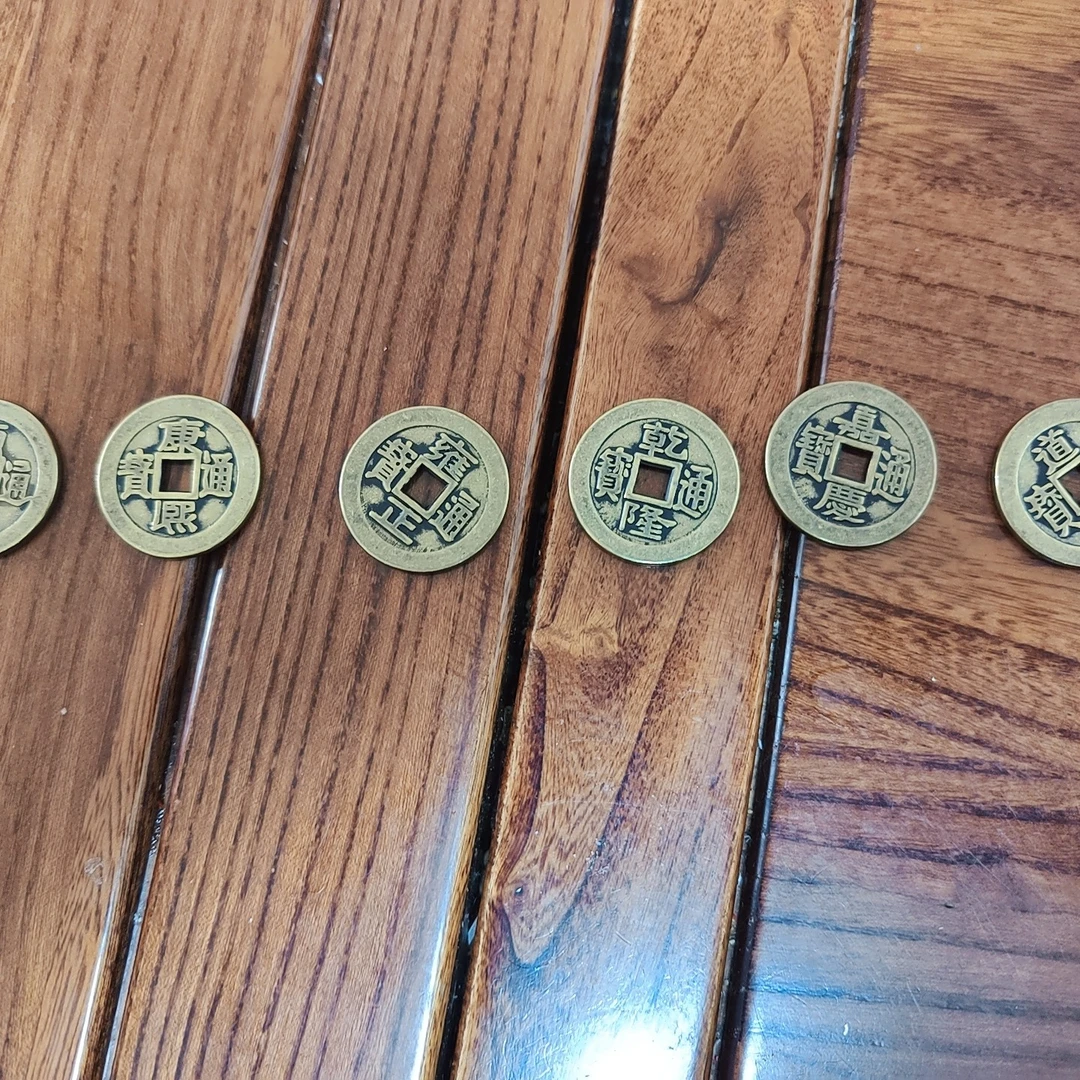 2025乙巳年化二黑摆件