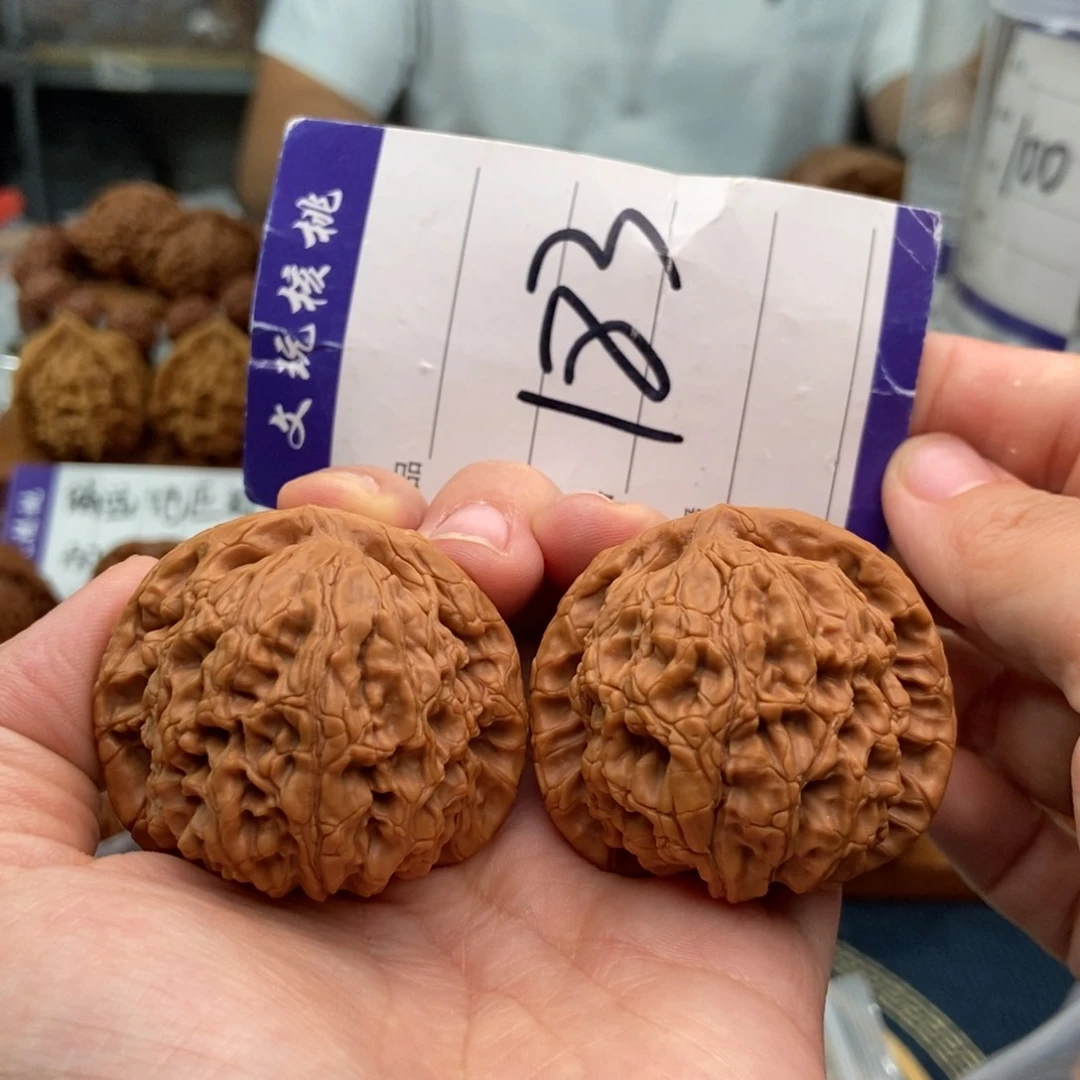 文玩核桃把件44水龙纹